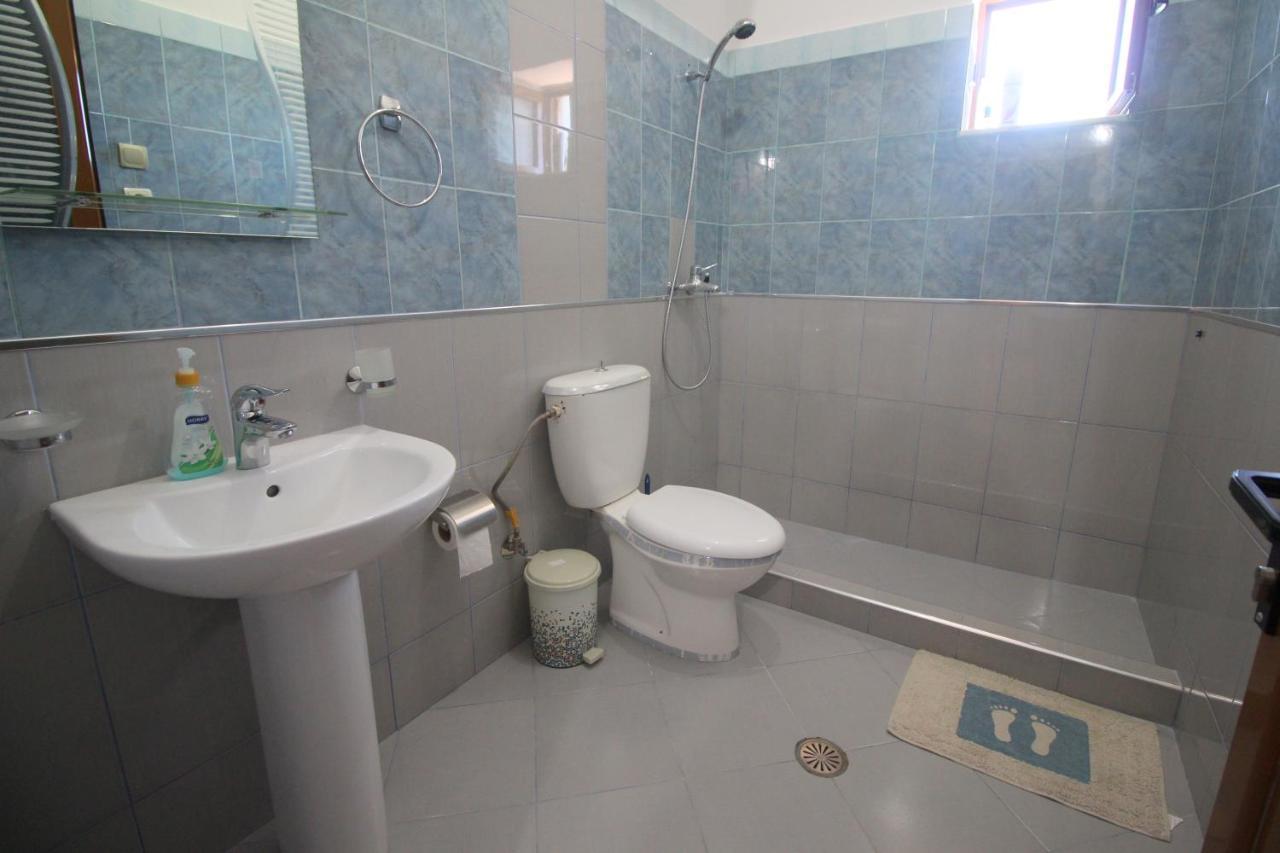 Kiri S.Apartaments Sarandë Exterior foto